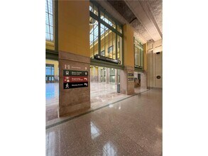 214 4th St E in St. Paul, MN - Building Photo - Building Photo