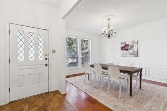 9702 Summerhill Ln in Dallas, TX - Building Photo - Building Photo