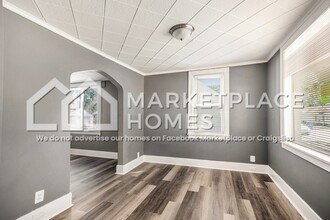 8475 Timken Ave in Warren, MI - Building Photo - Building Photo