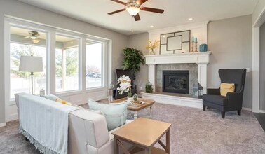 21705 W 46th Terrace in Shawnee, KS - Building Photo - Building Photo