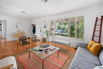 1425 Trillo Ave in Coral Gables, FL - Building Photo - Building Photo