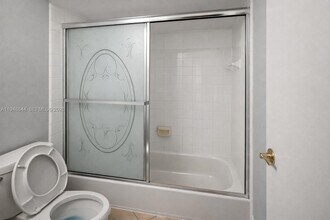 850 SW 129th Pl in Miami, FL - Building Photo - Building Photo