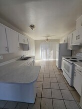 1558 N Craycroft Rd in Tucson, AZ - Building Photo - Building Photo