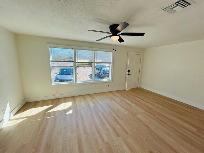 553683 US-1 in Hilliard, FL - Building Photo - Building Photo