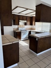 11430 Otowi Rd in Apple Valley, CA - Building Photo - Building Photo