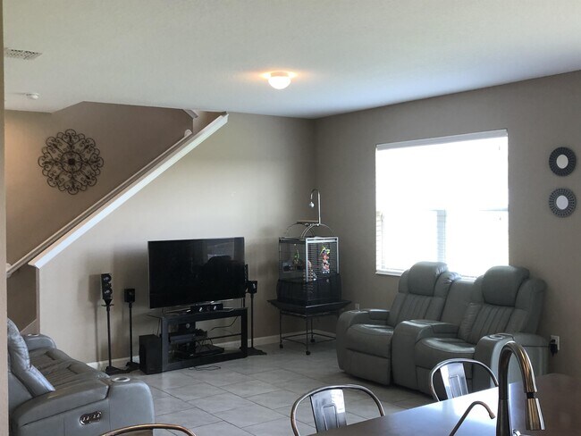234 Stonehaven Dr in Davenport, FL - Building Photo - Building Photo