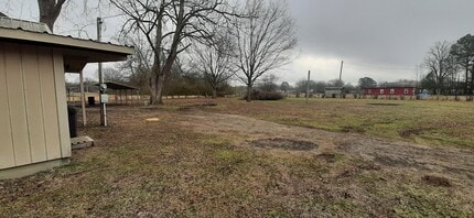 205 Main in McRae, AR - Building Photo - Building Photo