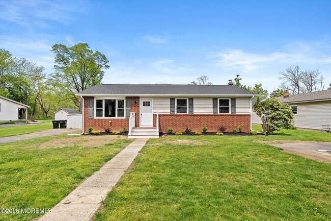 8 Gordon St in Allentown, NJ - Building Photo - Building Photo