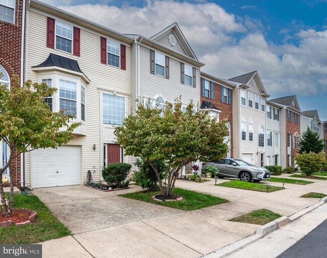 14201 Hunters Run Way in Gainesville, VA - Building Photo - Building Photo