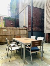 1305 Clifton St NW in Washington, DC - Building Photo - Building Photo