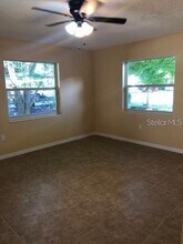 2414 51st Ave Dr W in Bradenton, FL - Building Photo - Building Photo
