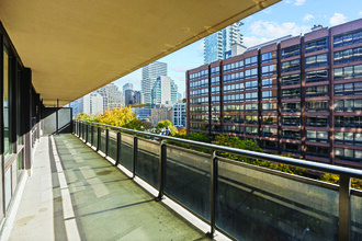 50 Prince Arthur in Toronto, ON - Building Photo - Building Photo