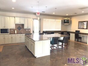 4000 Lake Beau Pre Blvd in Baton Rouge, LA - Building Photo - Building Photo