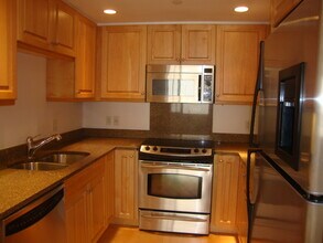 10 Bowdoin St, Unit 416 in Boston, MA - Foto de edificio - Building Photo