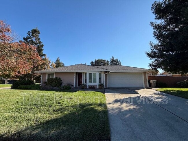 property at 7457 Windbridge Dr