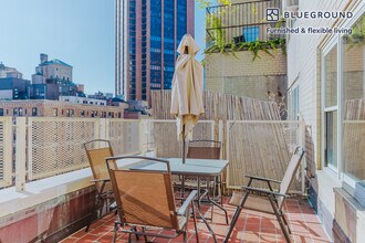 30 Park Ave in New York, NY - Building Photo - Building Photo
