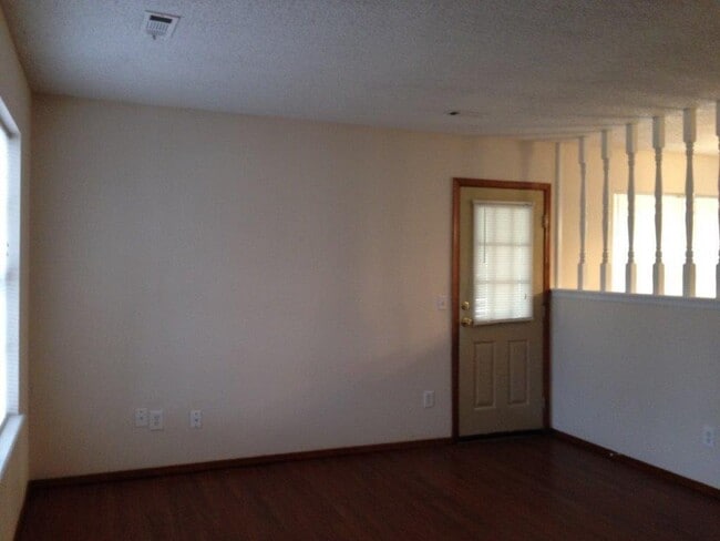 3606 W Beechwood Dr in Rogers, AR - Foto de edificio - Building Photo