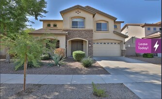 8367 W Midway Ave in Glendale, AZ - Building Photo