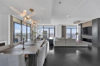 2233 Peachtree Rd NE in Atlanta, GA - Building Photo - Building Photo