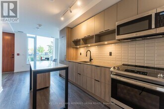 180 Mill St in Toronto, ON - Building Photo - Building Photo