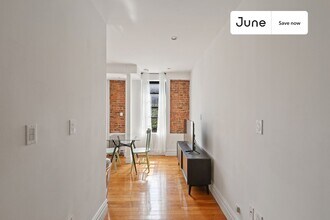 23 E 109th St in New York, NY - Building Photo - Building Photo