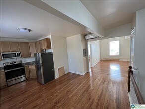 529 Linden St in Bethlehem, PA - Building Photo - Building Photo