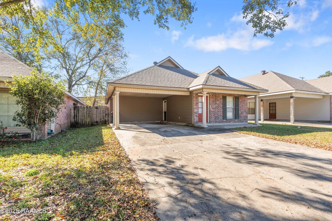 206 Jane Dr in Lafayette, LA - Building Photo