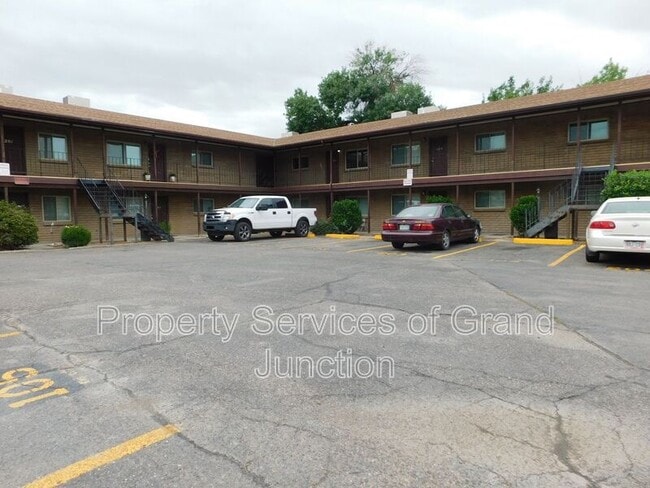 property at 1302 Glenwood Ave
