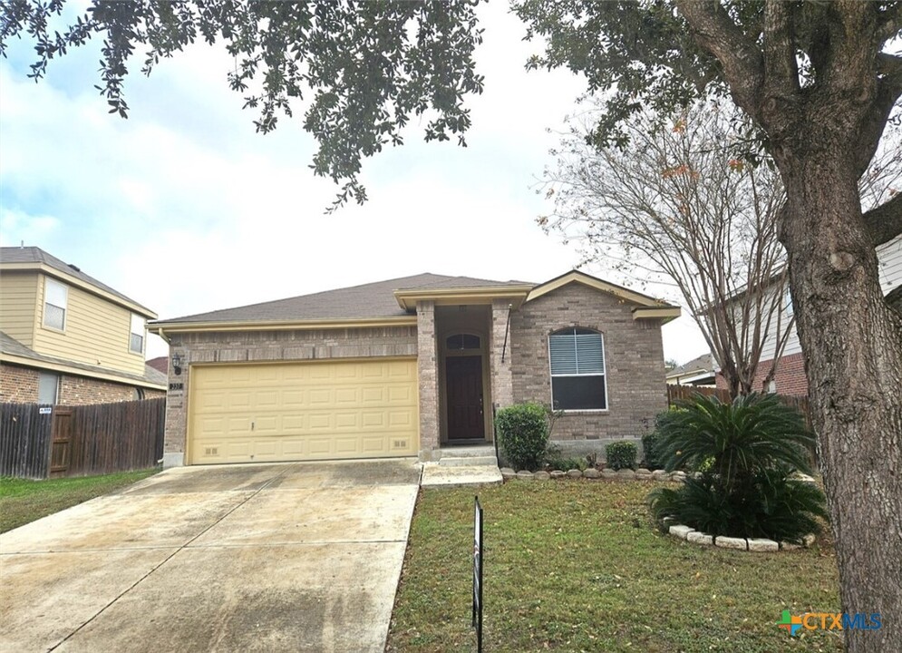 237 Kipper Ave in Cibolo, TX - Building Photo