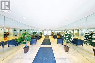 570 Proudfoot Ln in London, ON - Building Photo - Building Photo