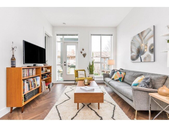 14968-101A 101a Ave