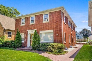 3308 S 26th St in Milwaukee, WI - Building Photo