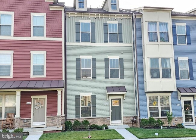 property at 8650 Satinwood Dr