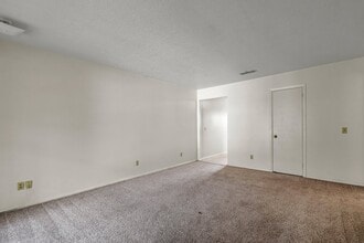 26944 E Main St, Unit 7 in West Point, MS - Building Photo - Building Photo