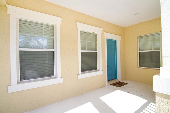 12256 Longview Lake Cir in Bradenton, FL - Building Photo - Building Photo