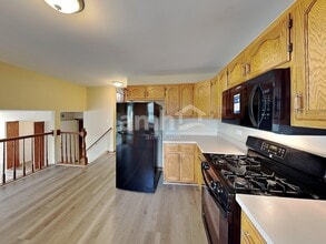 3826 Hennepin Ct in Joliet, IL - Building Photo - Building Photo