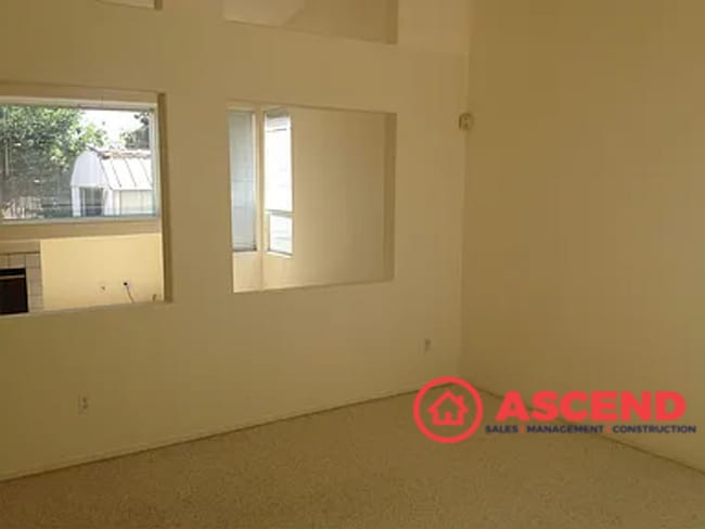 8310 Persimmon Dr in Bakersfield, CA - Building Photo - Building Photo