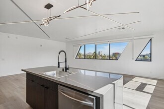 1030 N 1st St in Phoenix, AZ - Building Photo - Building Photo