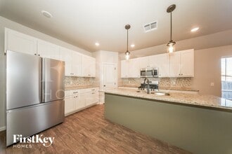 16716 Doyle Dr in Edmond, OK - Building Photo - Building Photo