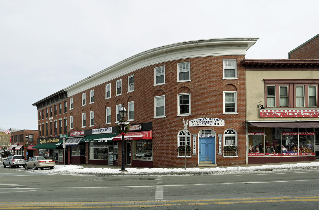 2 Main Street in Peabody, MA - Foto de edificio