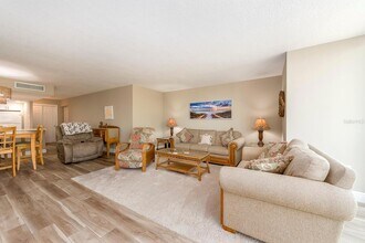 1390 Gulf Blvd, Unit 804 in Clearwater, FL - Building Photo - Building Photo