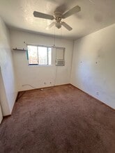 149-151 N Santa Rita St in Los Banos, CA - Building Photo - Building Photo