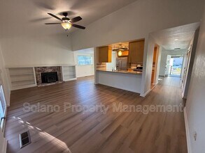 3401 Norwalk Pl in Fairfield, CA - Building Photo - Building Photo