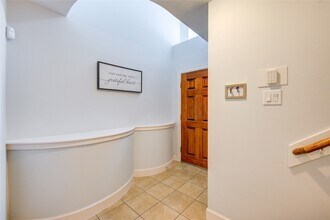 650 Westcross St in Houston, TX - Building Photo - Building Photo