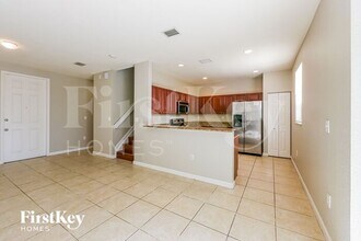 457 SE 37th Pl in Homestead, FL - Building Photo - Building Photo