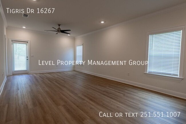 16267 Tigris Dr in Fairhope, AL - Foto de edificio - Building Photo