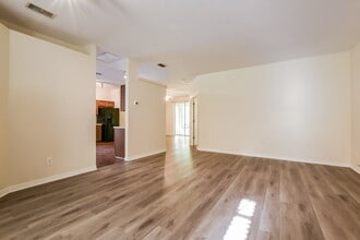 1174 Dekleva Dr in Apopka, FL - Building Photo - Building Photo