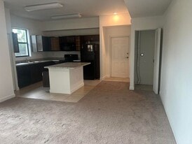 9052 Gulf Run Way in Wellington, FL - Building Photo