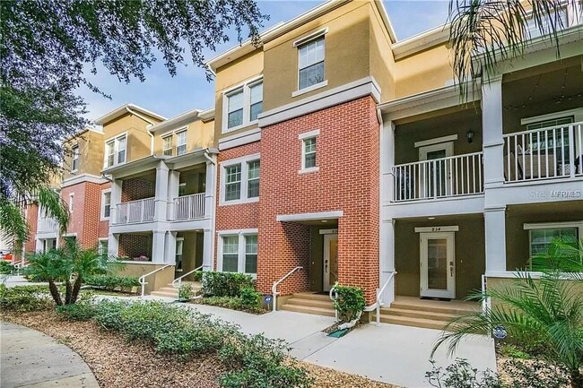 property at 838 N Oregon Ave