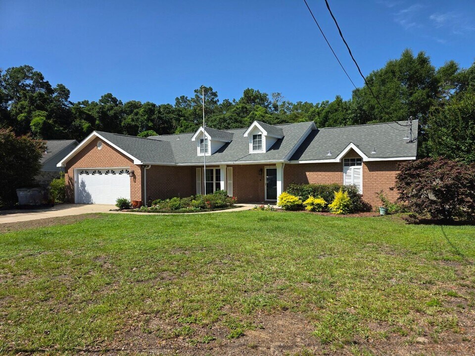 3429 Jubilee Dr in Pace, FL - Building Photo